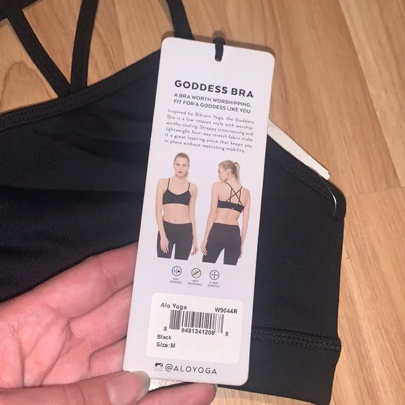 Alo Yoga Goddess Bra Size M - Picture 5 of 10